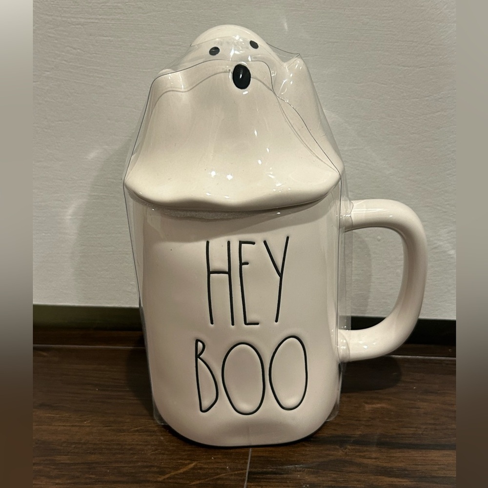 Rae Dunn Halloween Hey Boo Mug w/ Topper